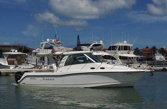 Boston Whaler 345 Conquest Pilothouse (2009)