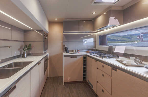 Fountaine-Pajot-Alegria-67-(2021)