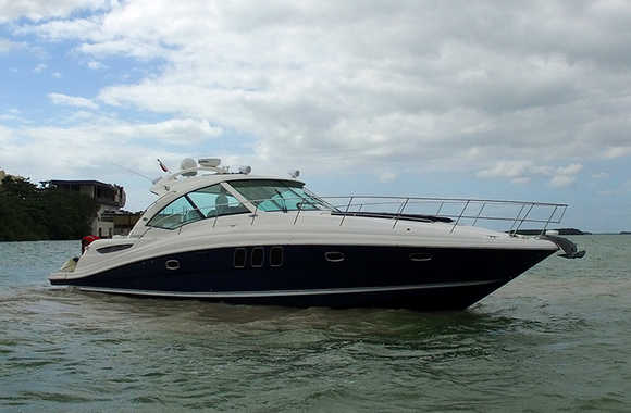 Sea Ray 48 Sundancer (2006)