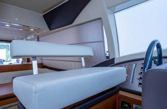 Ferretti-470-(2009)