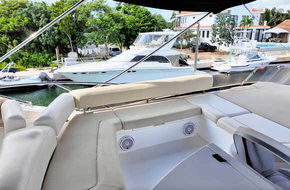 Sunseeker-Manhattan-63-(2011)