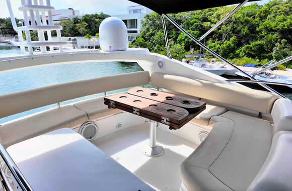 Sunseeker-Manhattan-63-(2011)