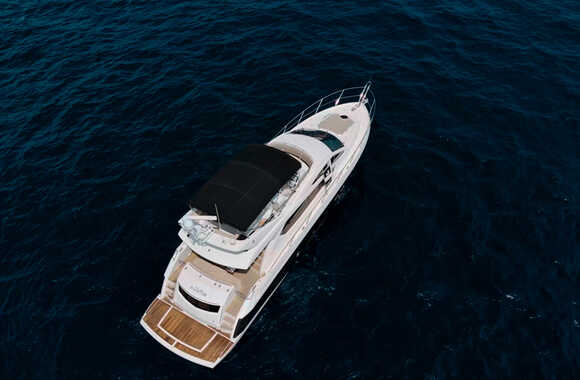 Sunseeker-Manhattan-63-(2011)