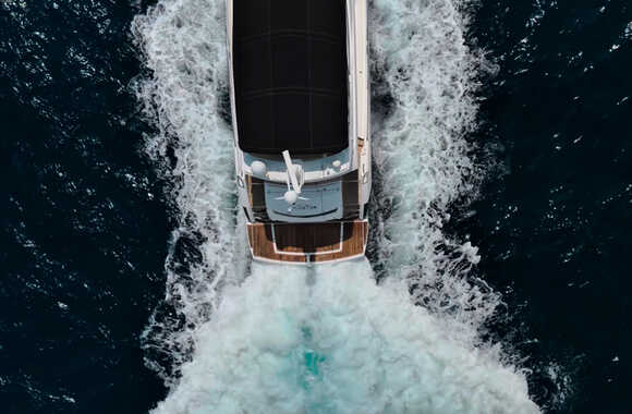 Sunseeker-Manhattan-63-(2011)