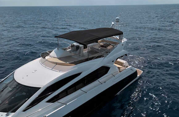 Sunseeker-Manhattan-63-(2011)