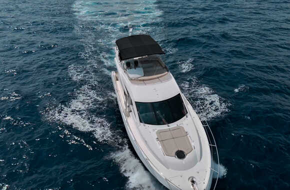 Sunseeker-Manhattan-63-(2011)