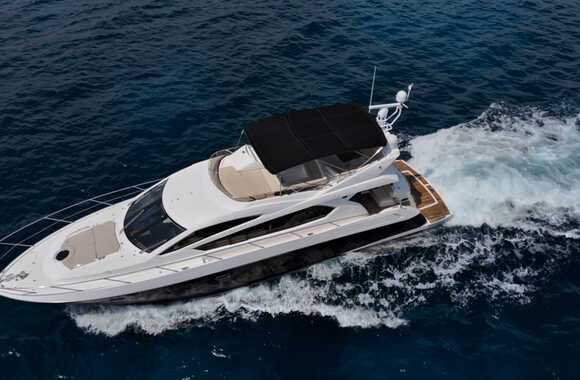 Sunseeker-Manhattan-63-(2011)