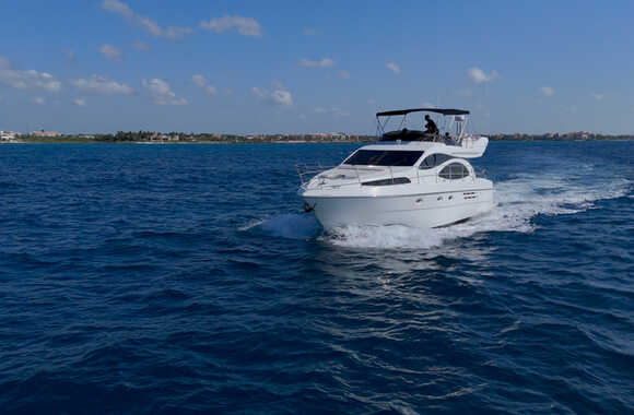 Azimut 46 (2000)